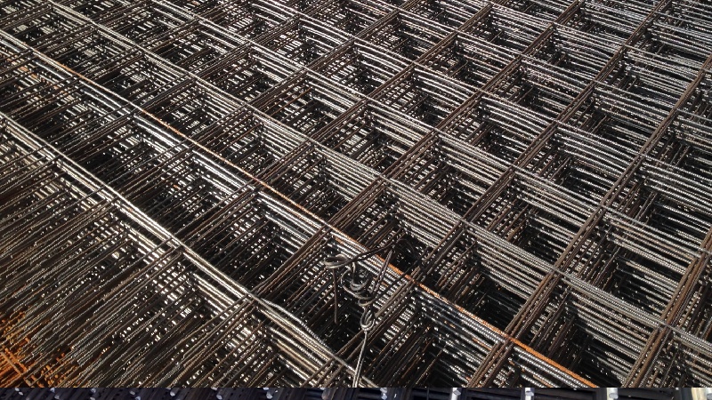 жесткая металлическая сетка с минимальным изгибом